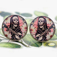 Posada Calavera with Guitar
